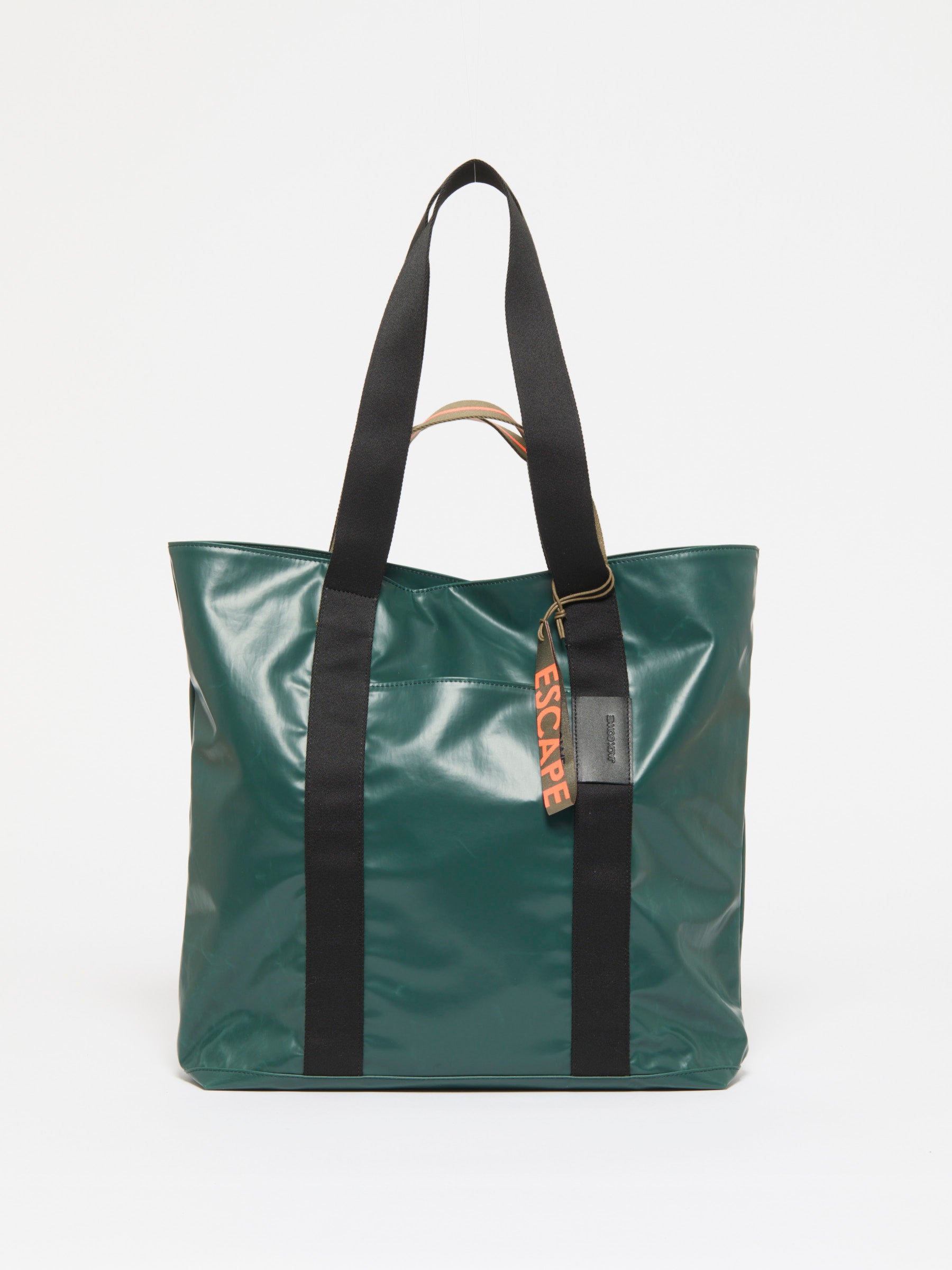 CALVI ESCAPE SHOULDER BAG