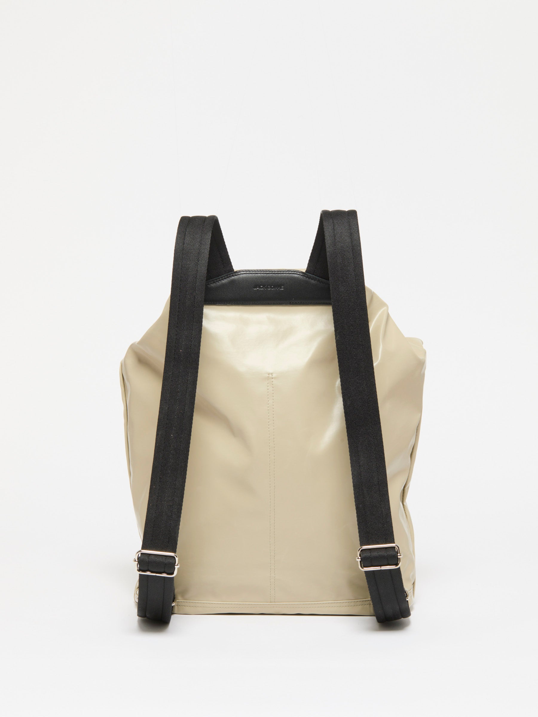 LONDON ESCAPE BACKPACK