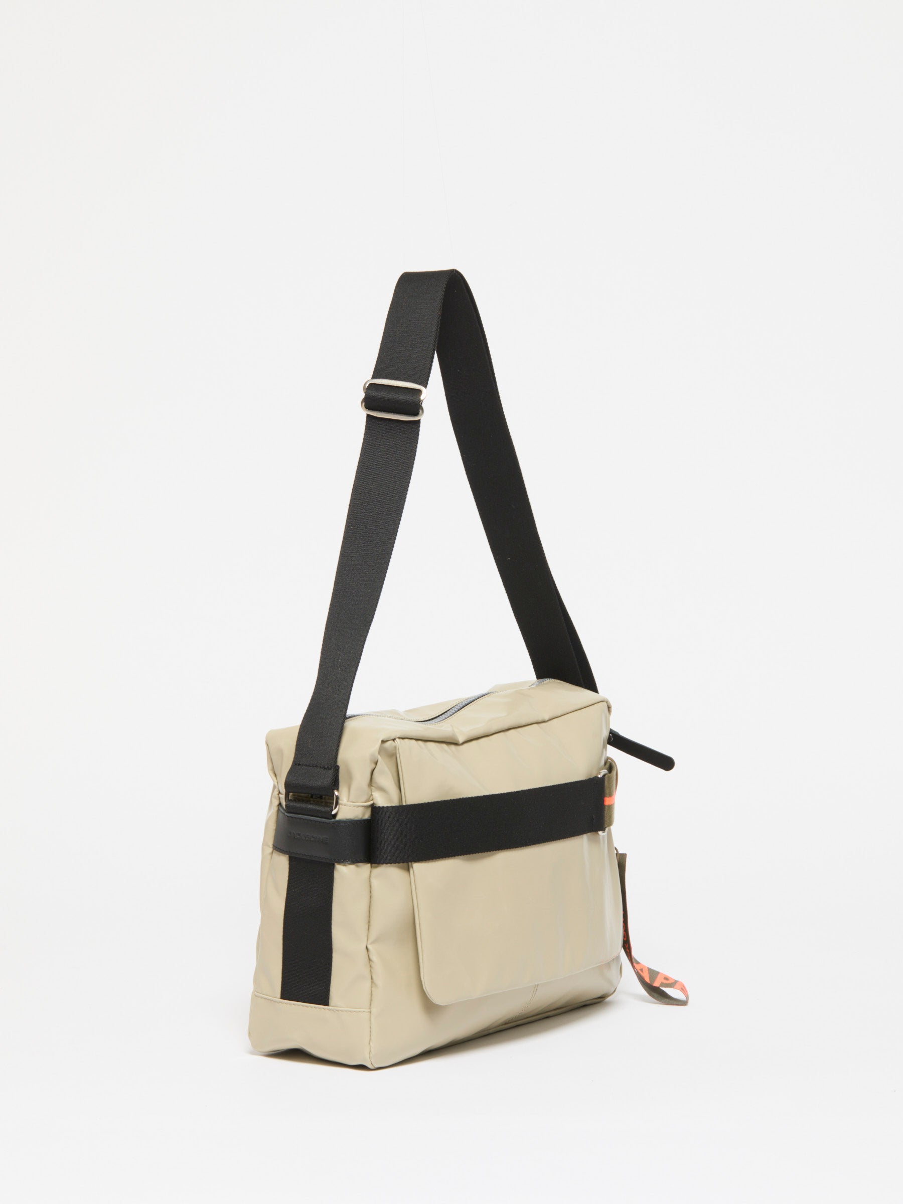 ROME ESCAPE SHOULDER BAG