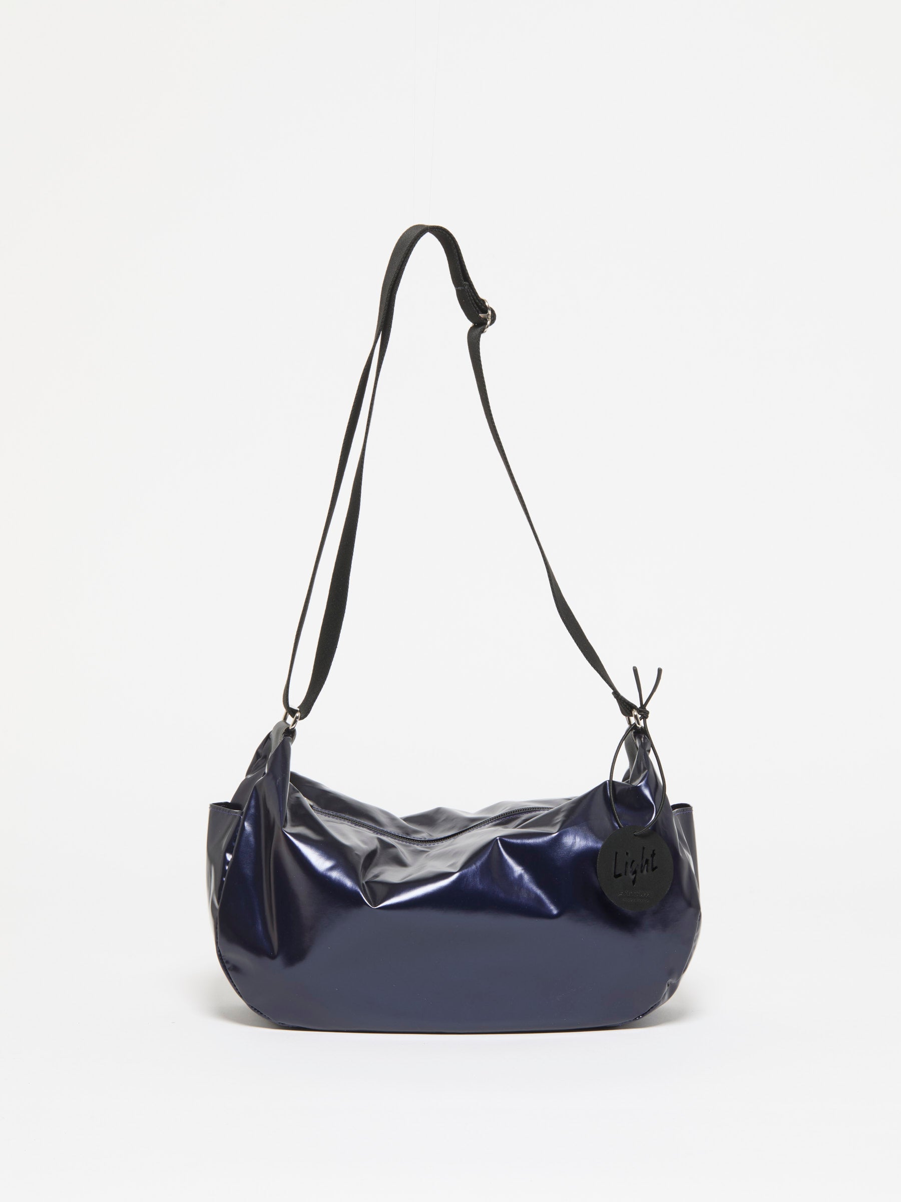 LIRIS LIGHT SHOULDER BAG
