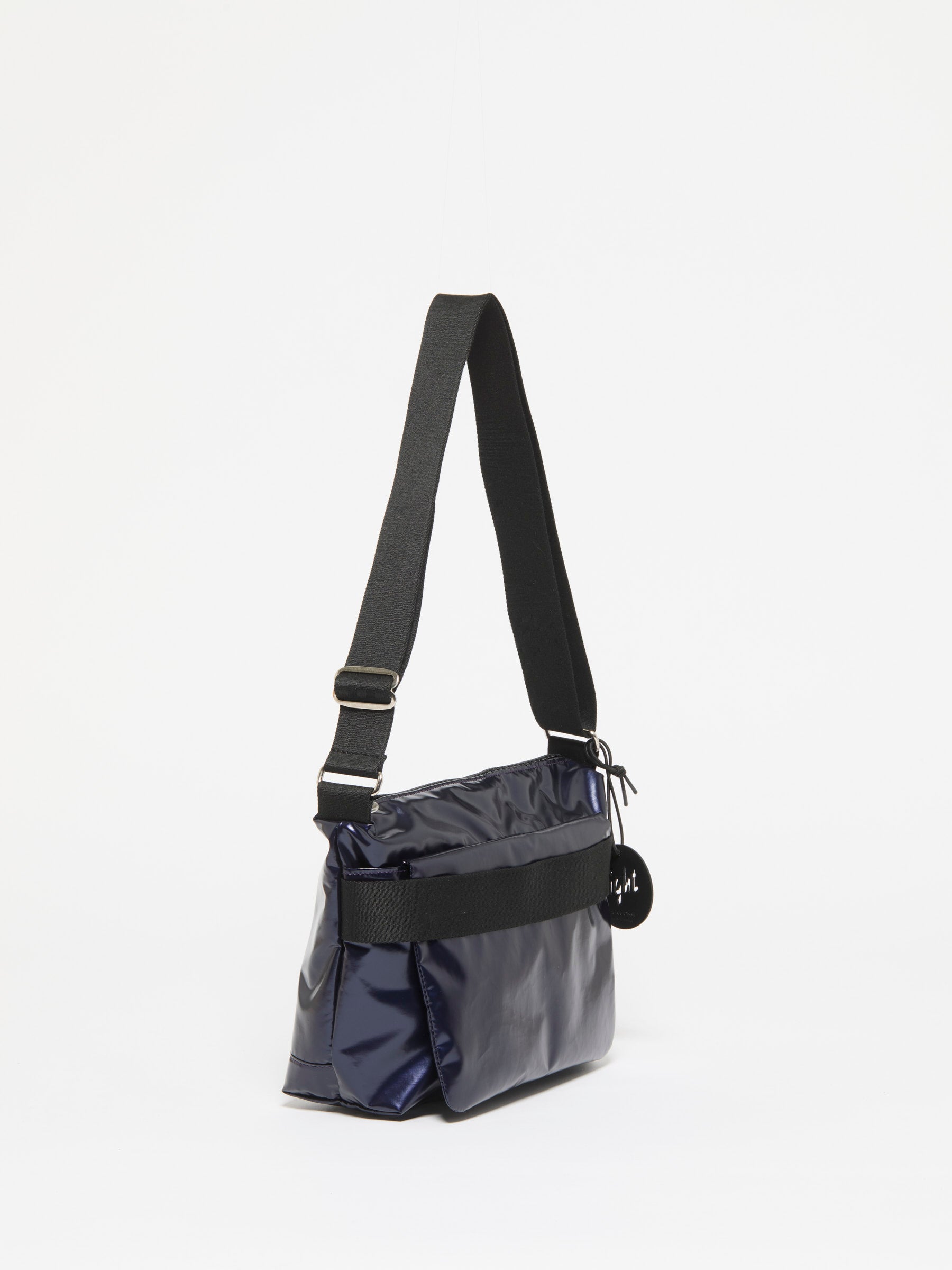 RIGA LIGHT SHOULDER BAG