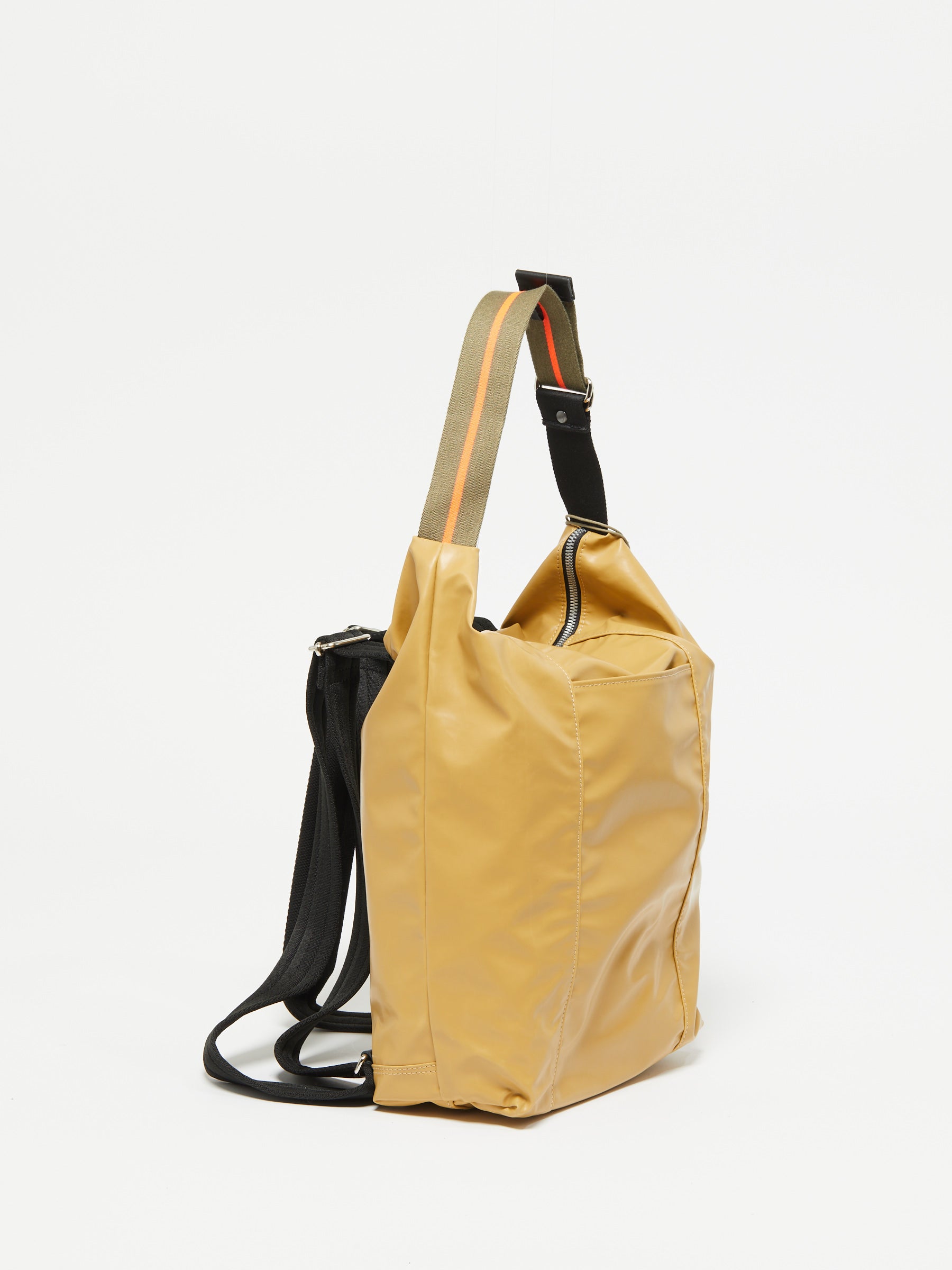 SAC À DOS en toile technique PETIT LONDRES ESCAPE de chez JACK GOMME