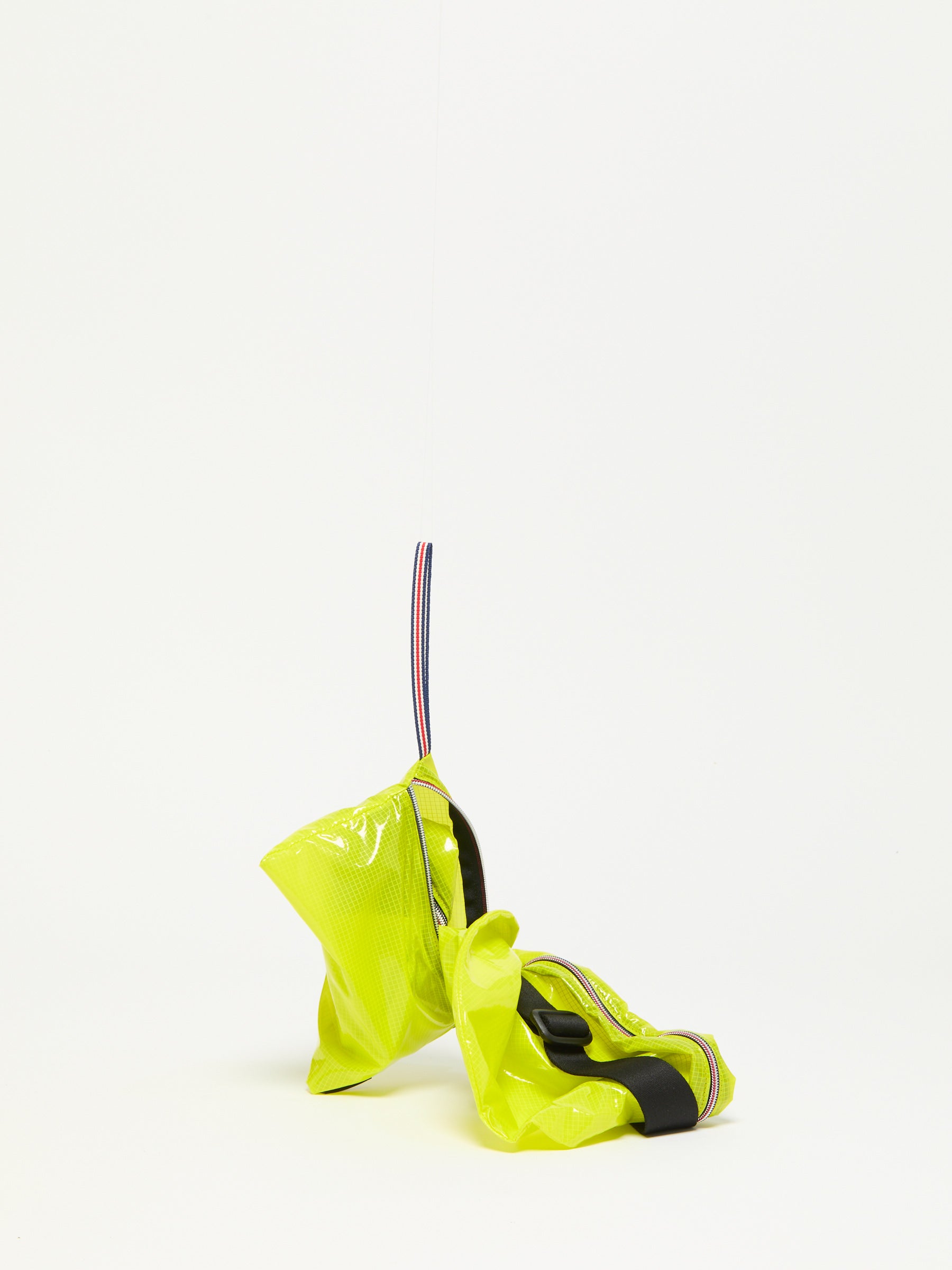 LUNA X-LIGHT HALF-MOON BAG