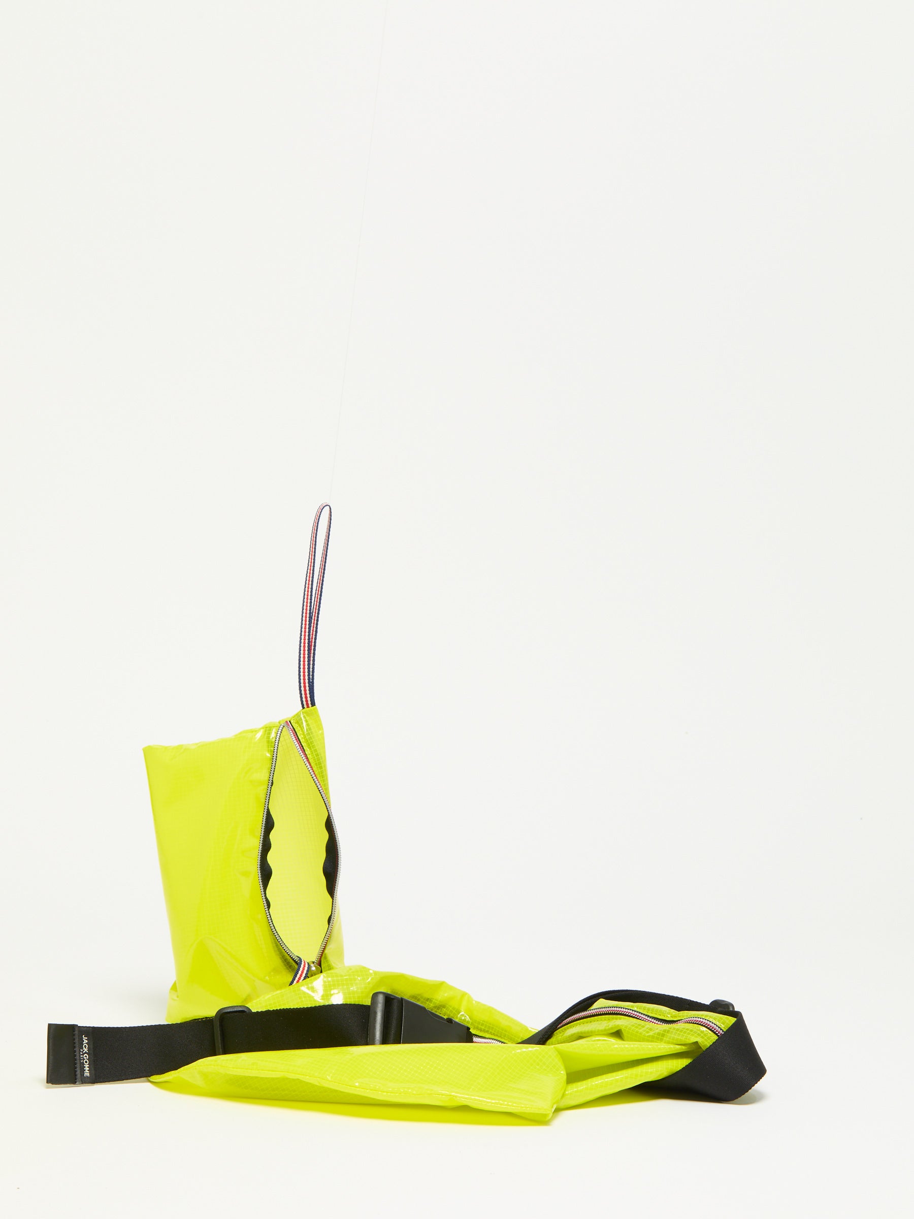 LUNA X-LIGHT HALF-MOON BAG