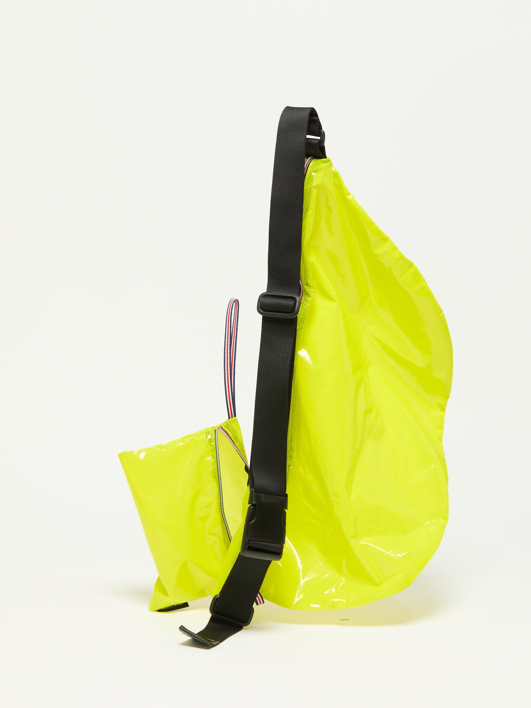 LUNA X-LIGHT HALF-MOON BAG