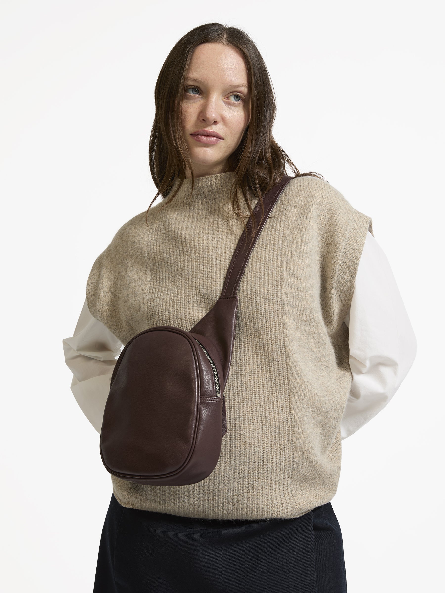 SAC ASYMÉTRIQUE KANGOUROU CUIR