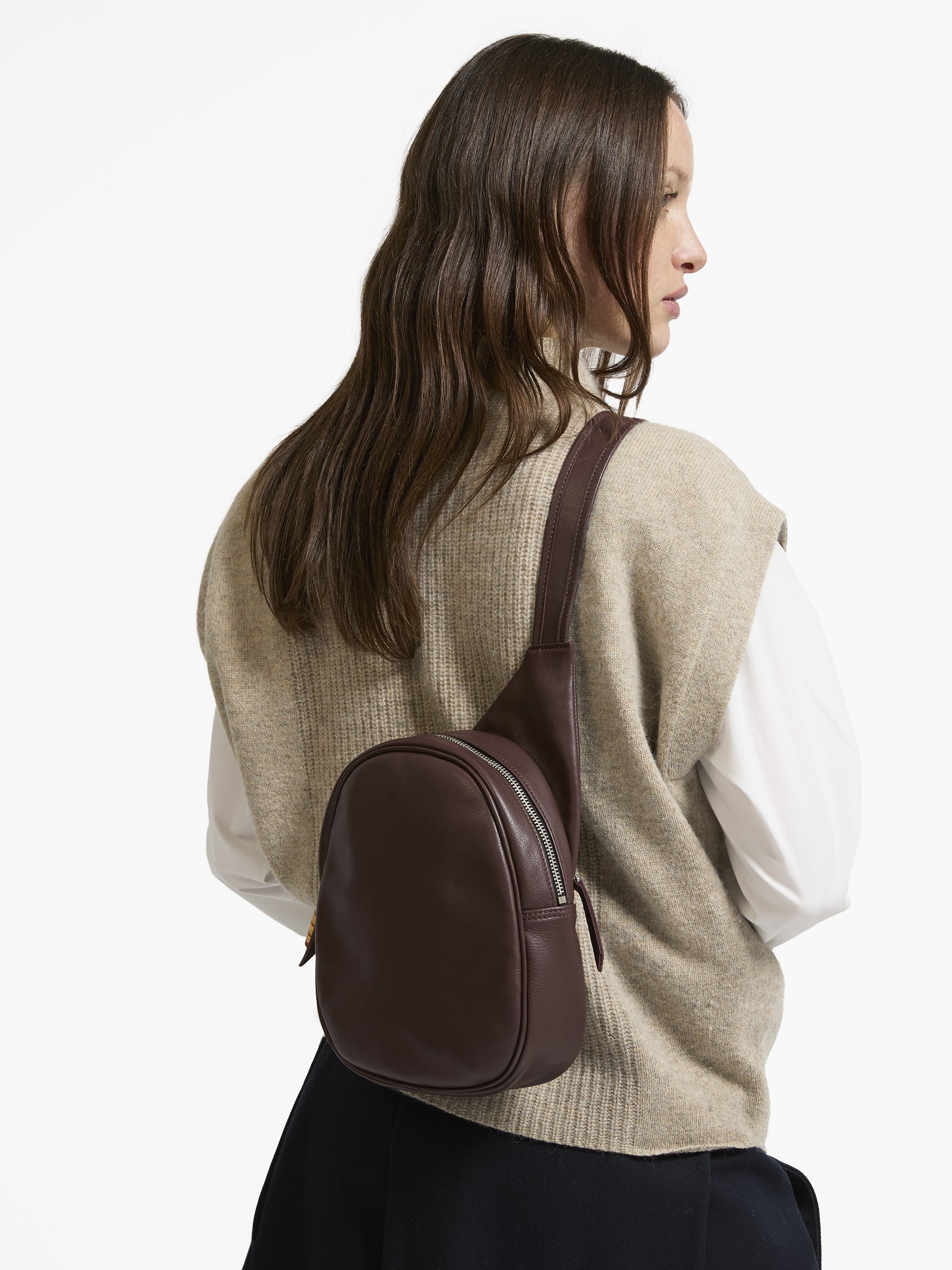 SAC ASYMÉTRIQUE KANGOUROU CUIR