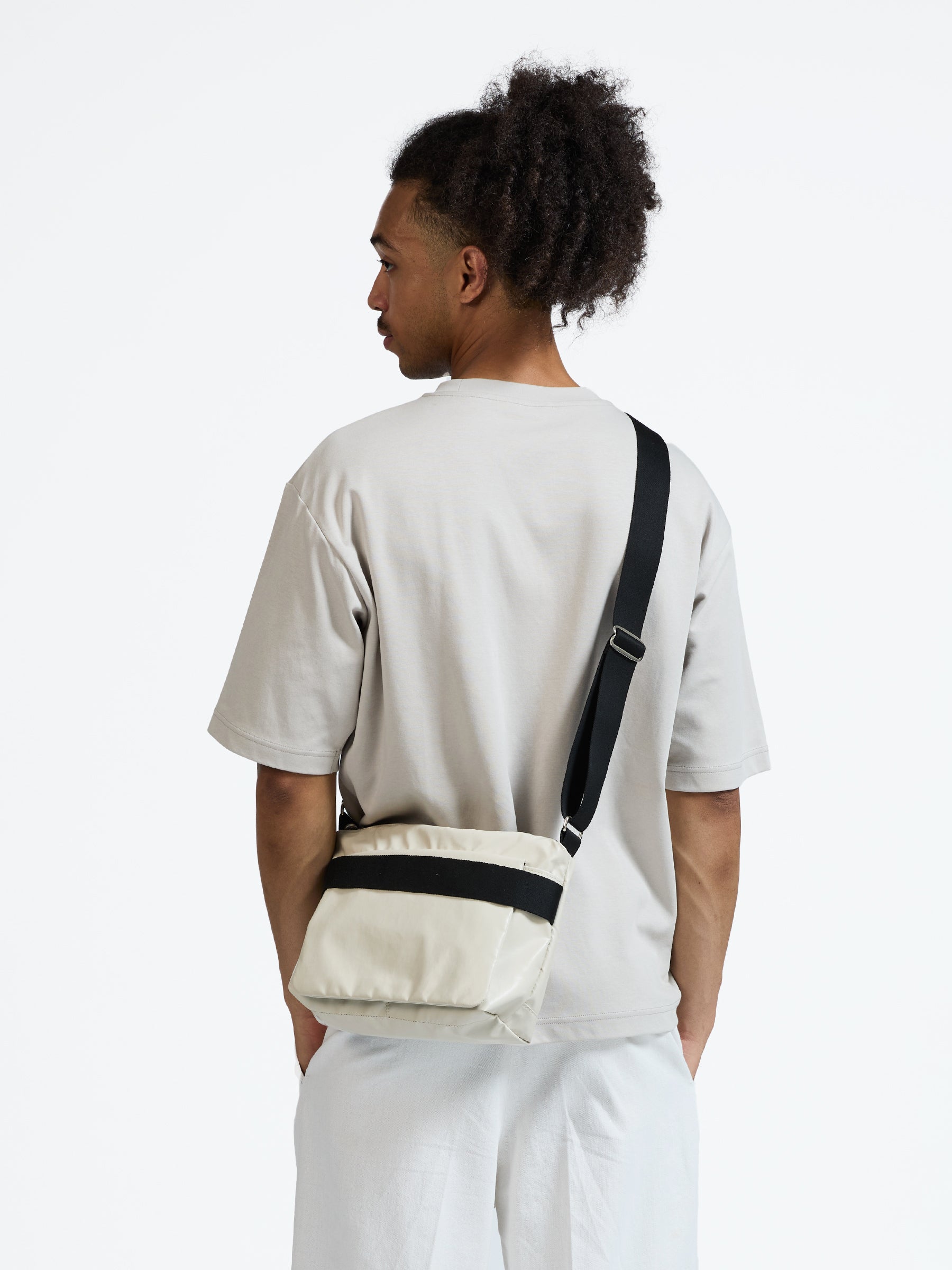 Sac BESACE léger en toile enduite RIGA LIGHT de chez JACK GOMME