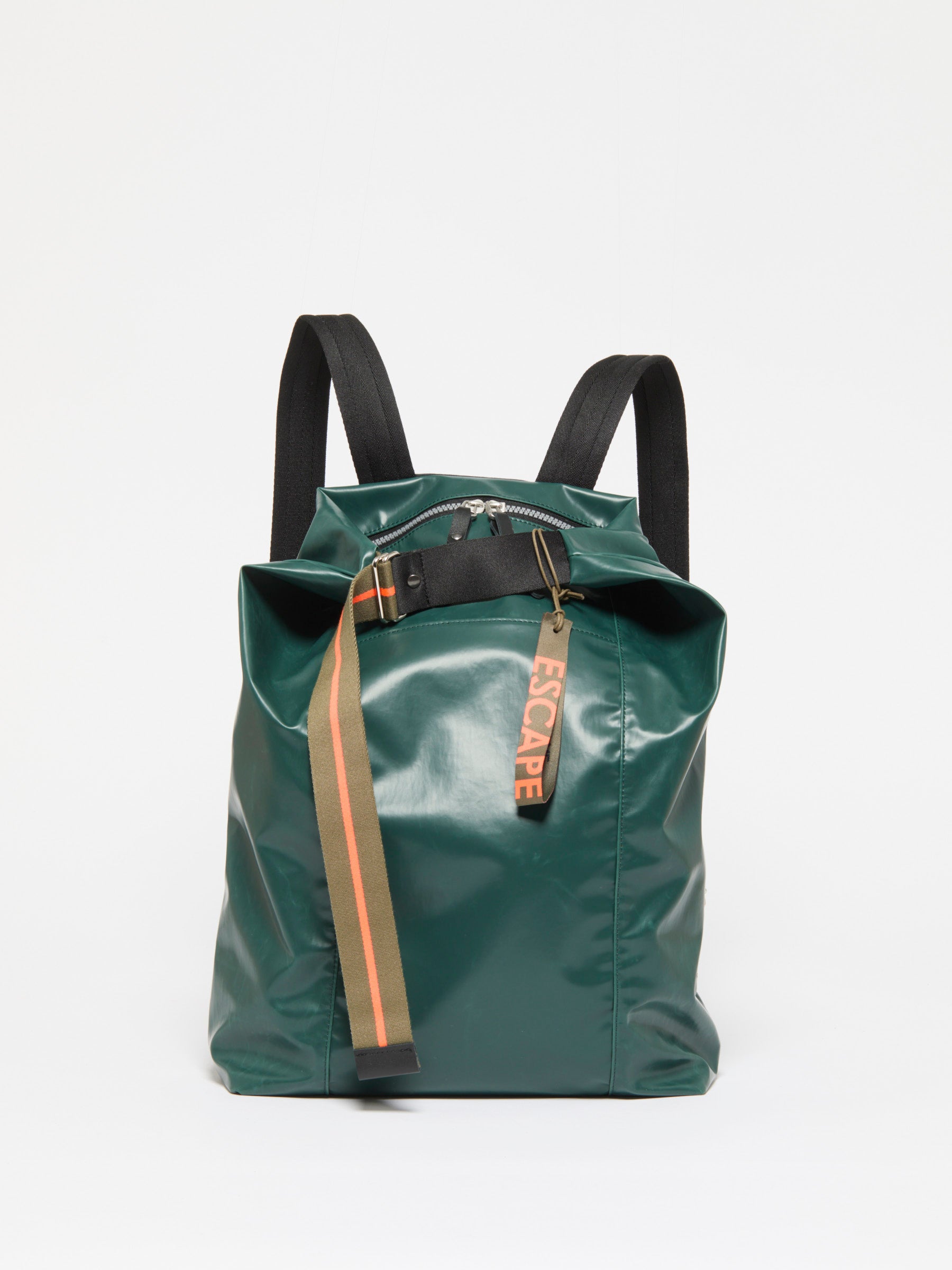 LONDON ESCAPE BACKPACK
