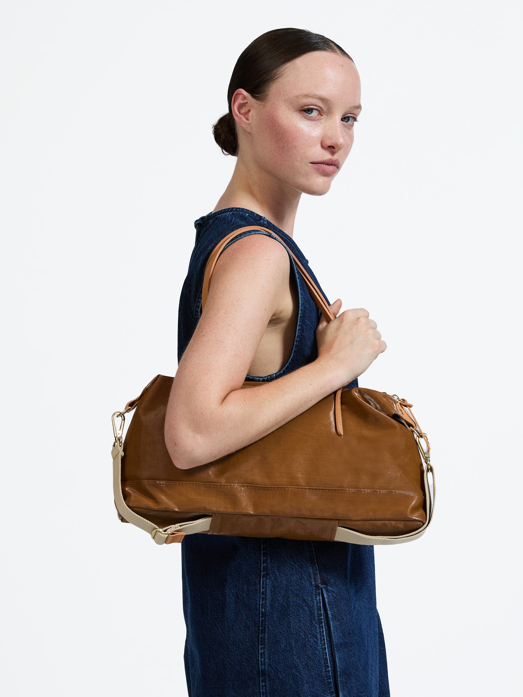 アカンパニー ANAIS LINEN HANDBAG