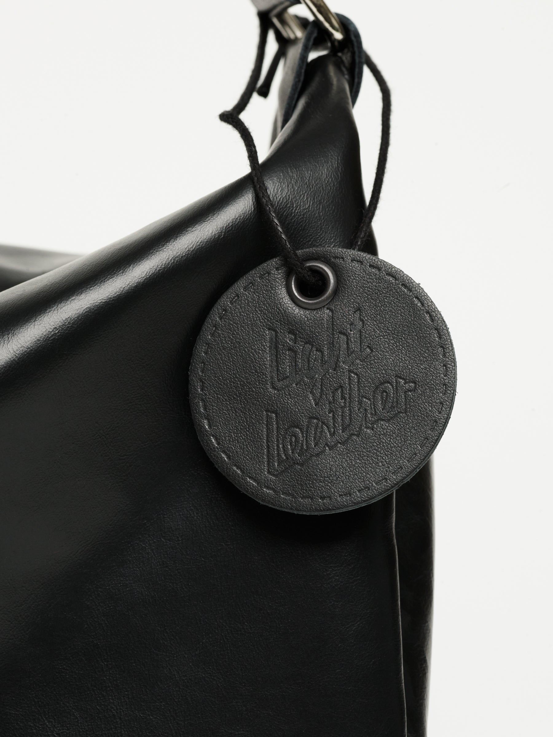 LIRIS LIGHT LEATHER ORIGINAL SHOULDER BAG