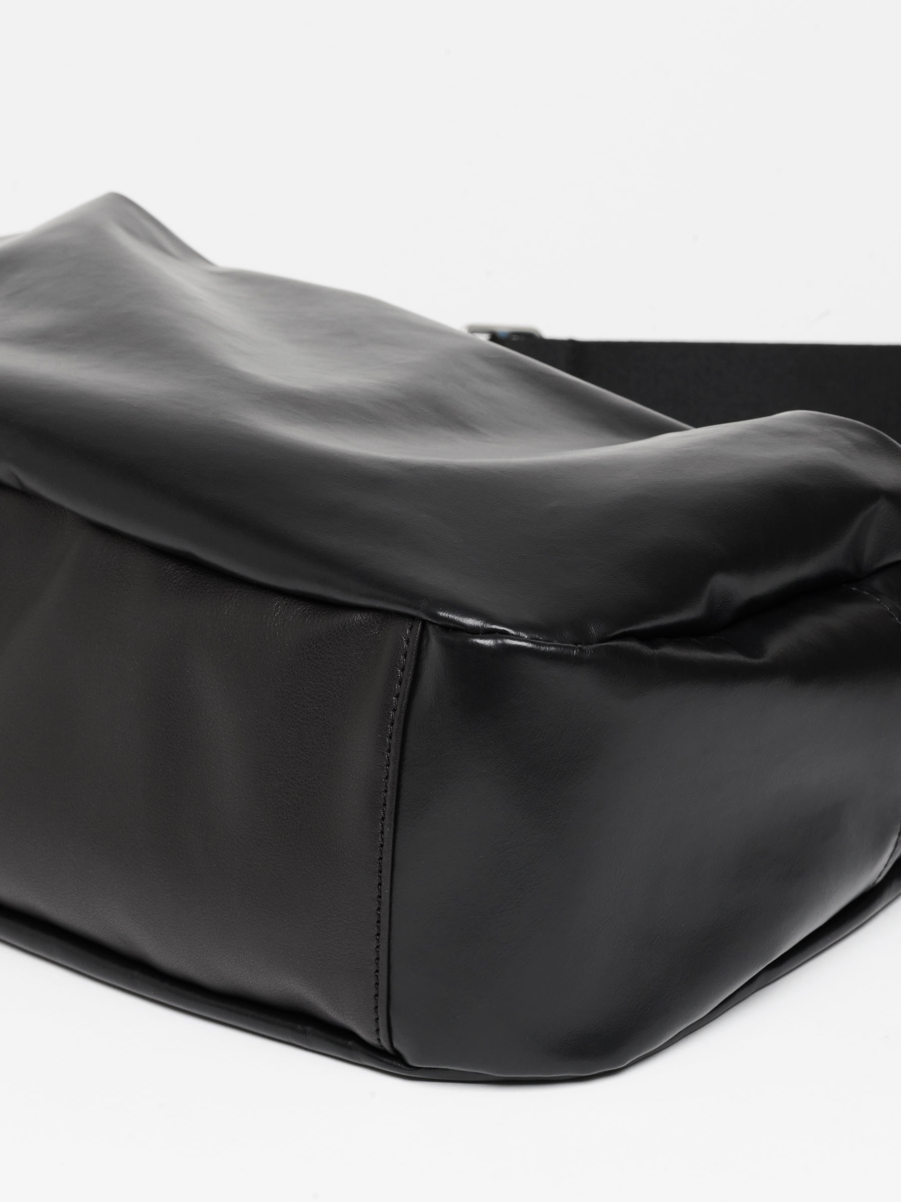 LIRIS LIGHT LEATHER ORIGINAL SHOULDER BAG