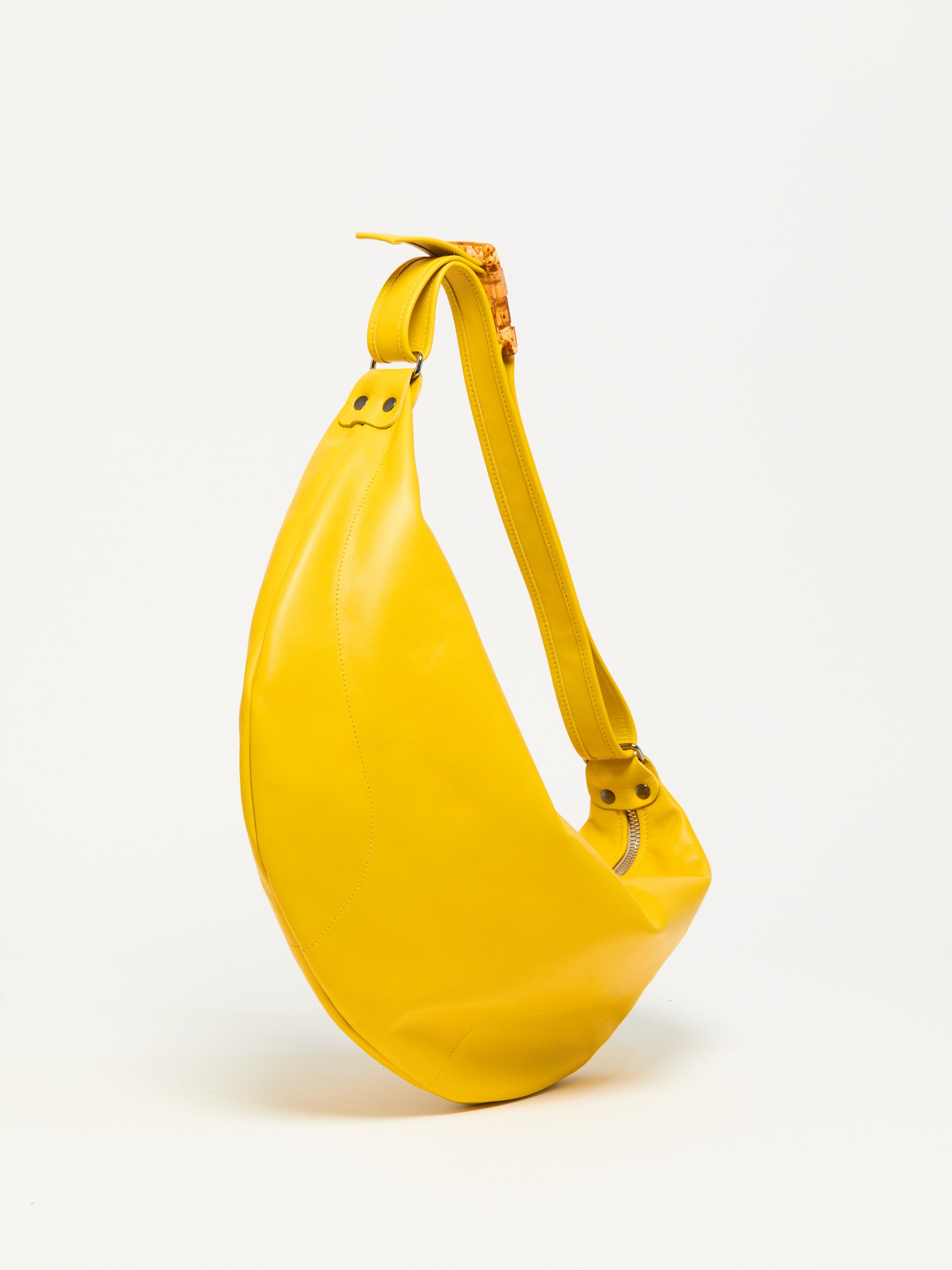SAC DEMI-LUNE LUNA CUIR ICONIQUE