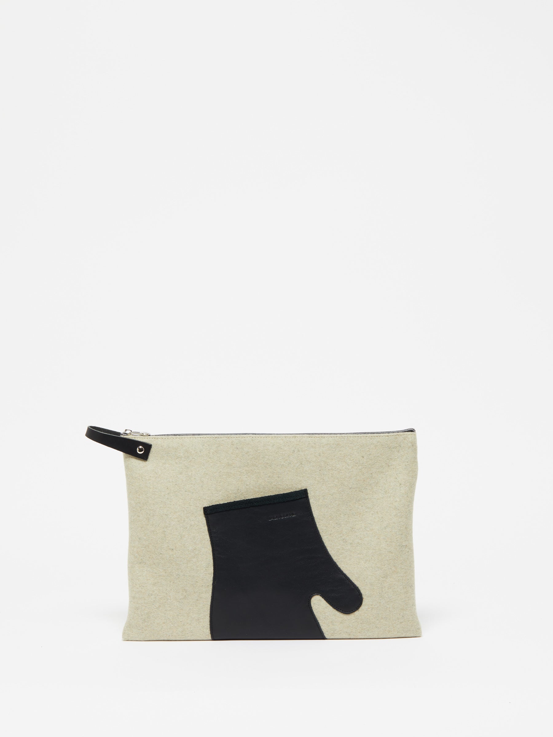 NOE WOOL POUCH