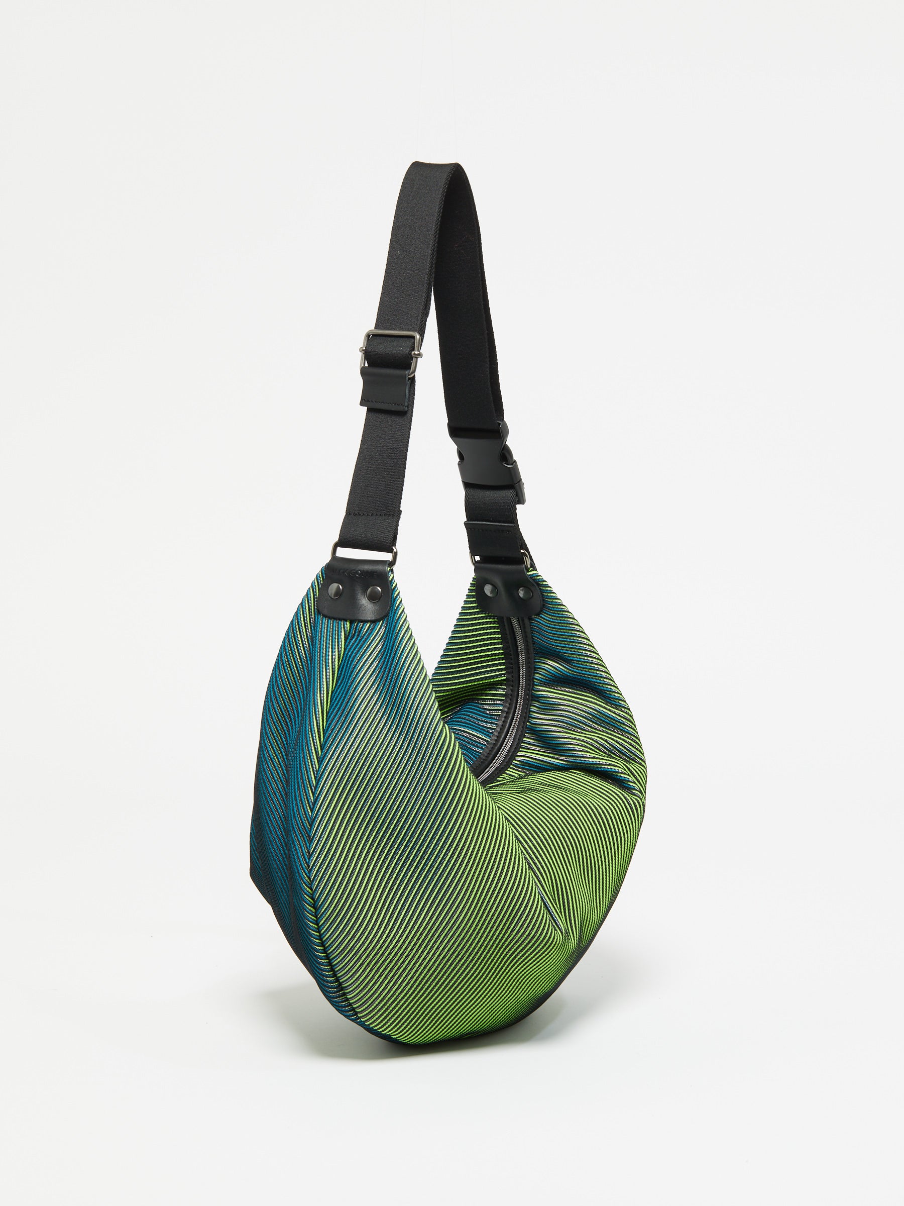 SAC DEMI-LUNE LIO NEON