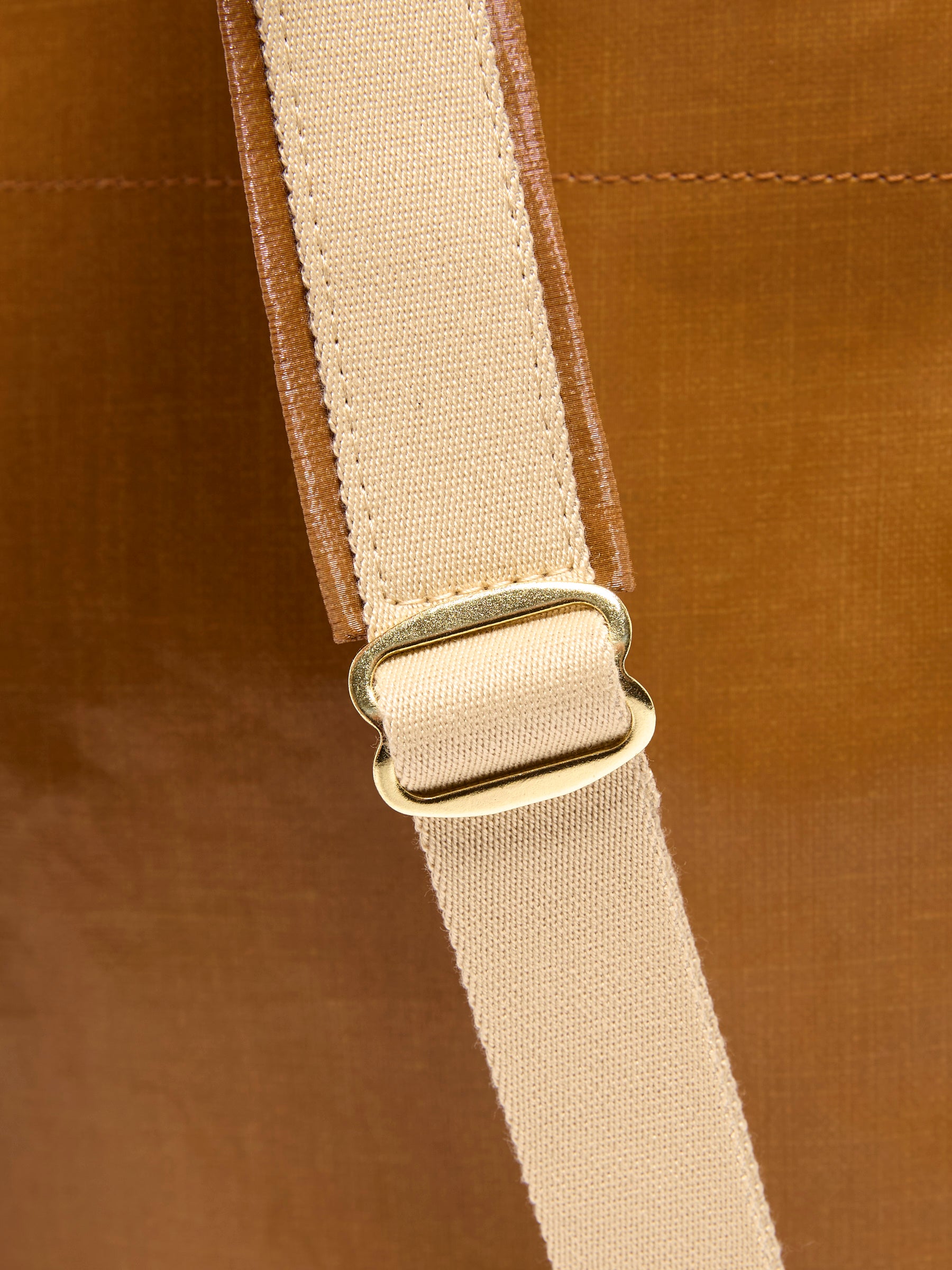 LAMI LINEN BACKPACK
