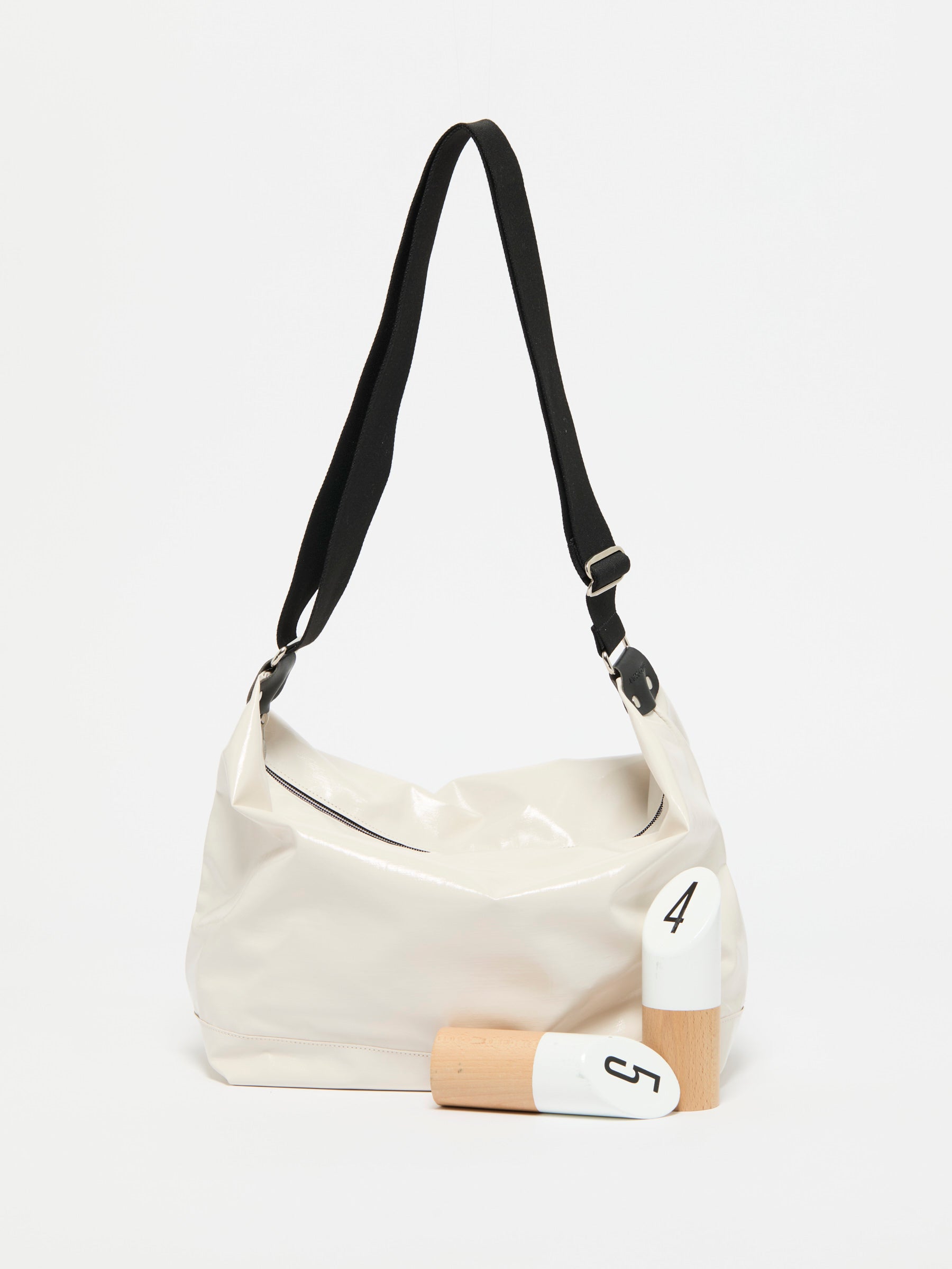 ARTI LIGHT AQUA SHOULDER BAG