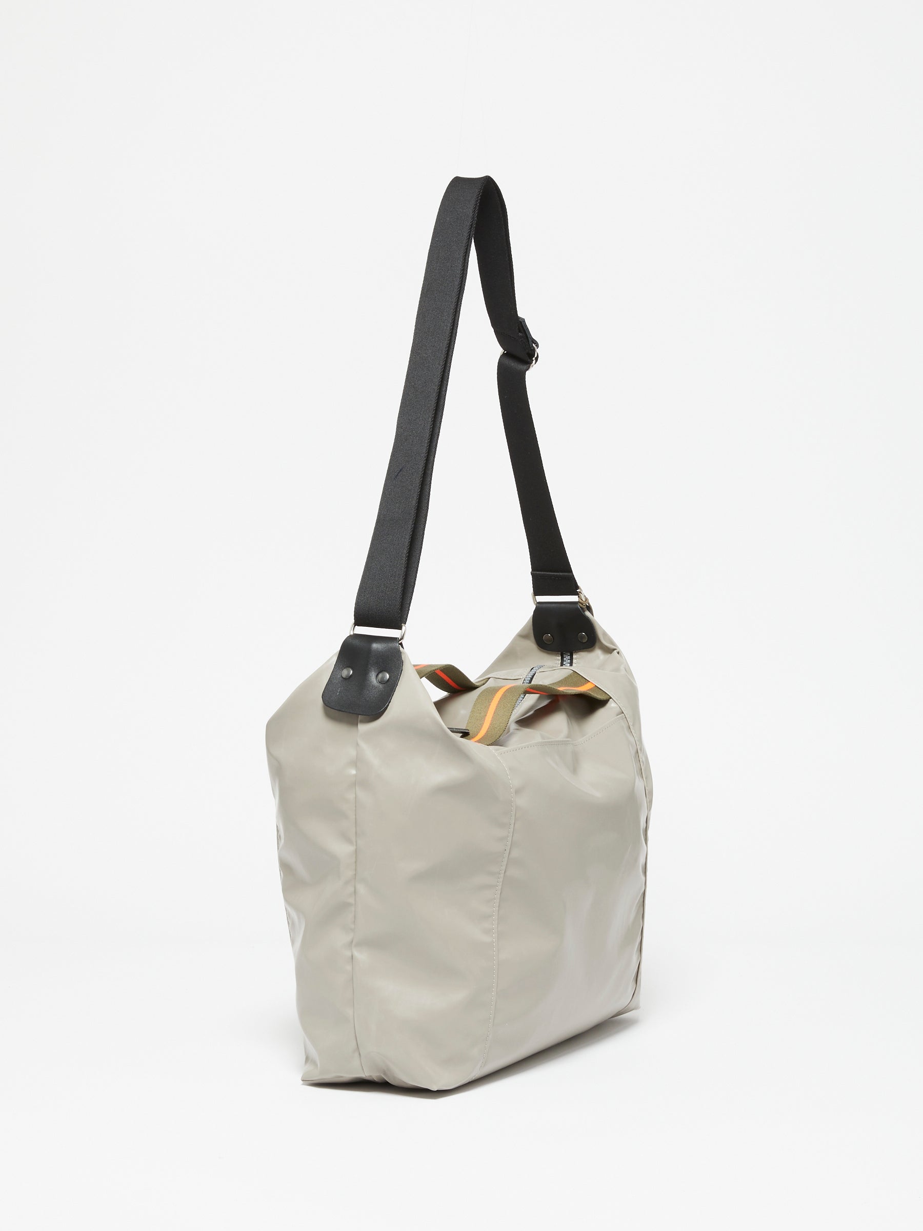 OSLO ESCAPE SHOULDER BAG