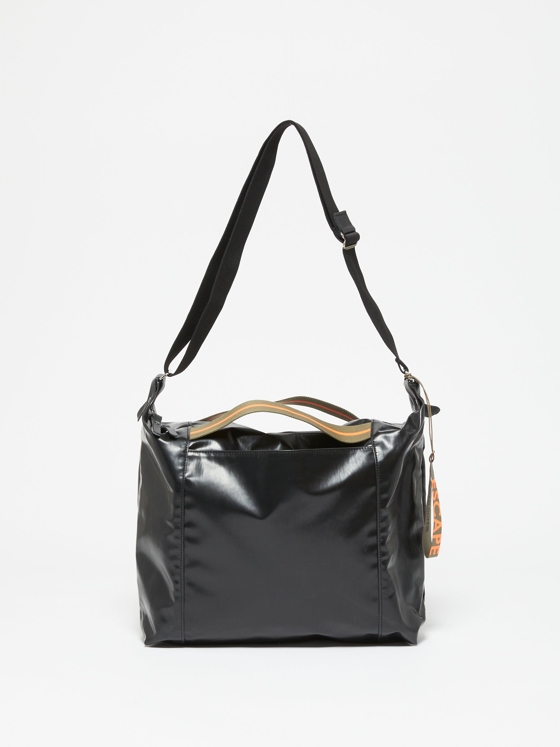 OSLO ESCAPE SHOULDER BAG