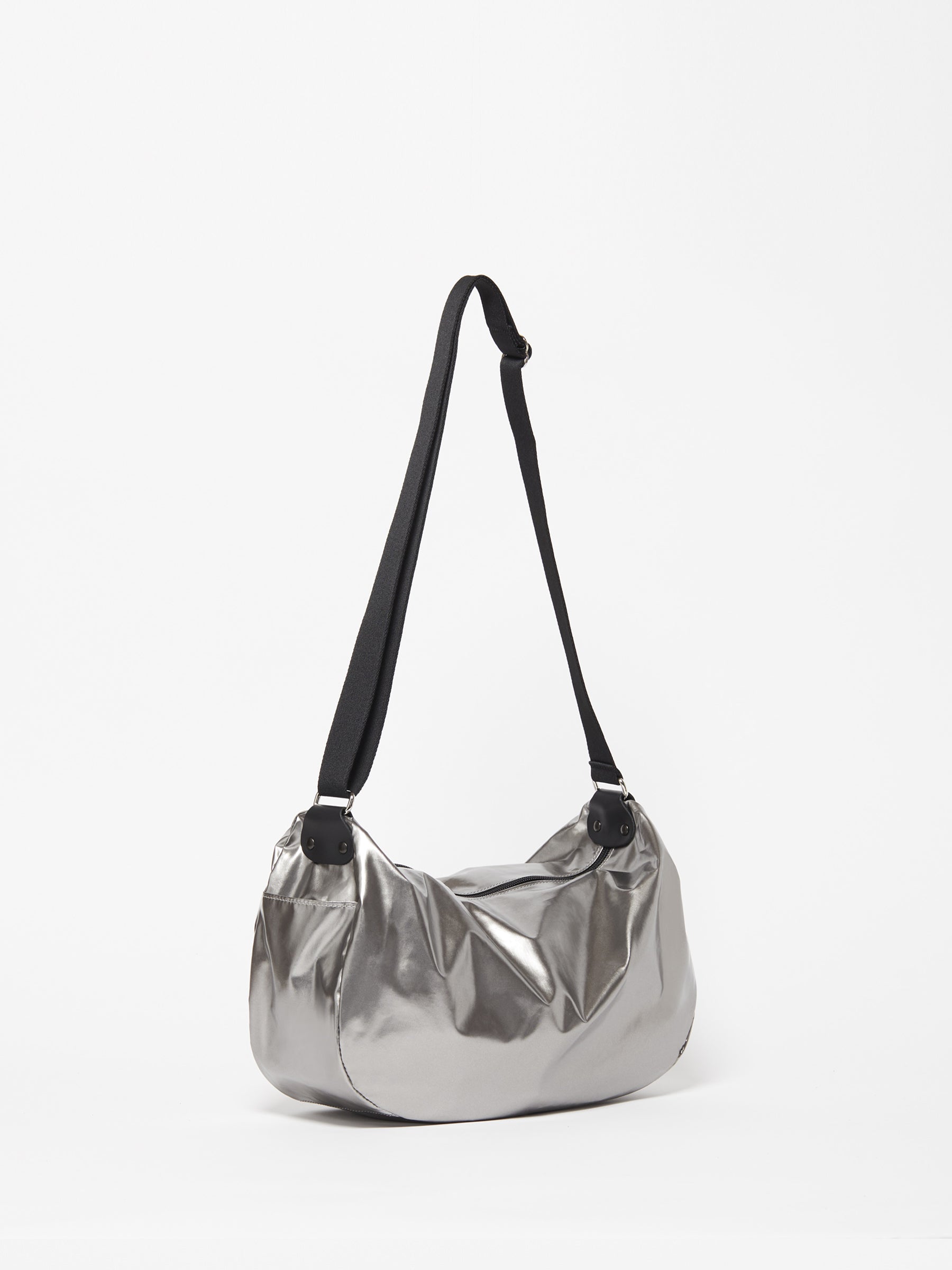 LIRIS LIGHT SHOULDER BAG