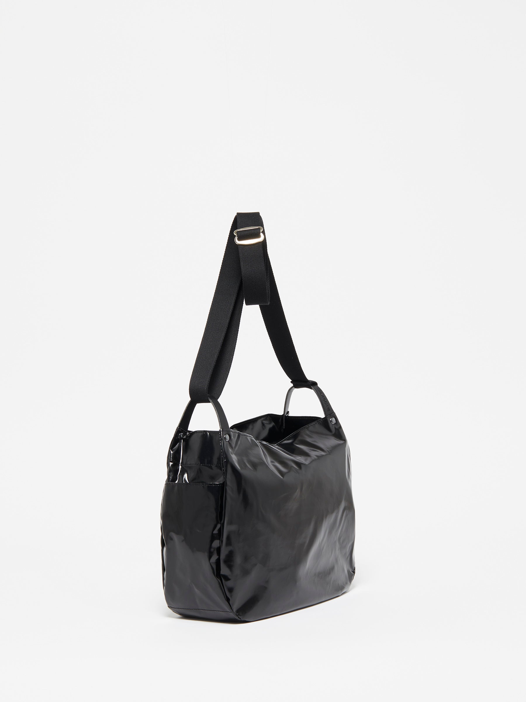 MAEL LIGHT SHOULDER BAG