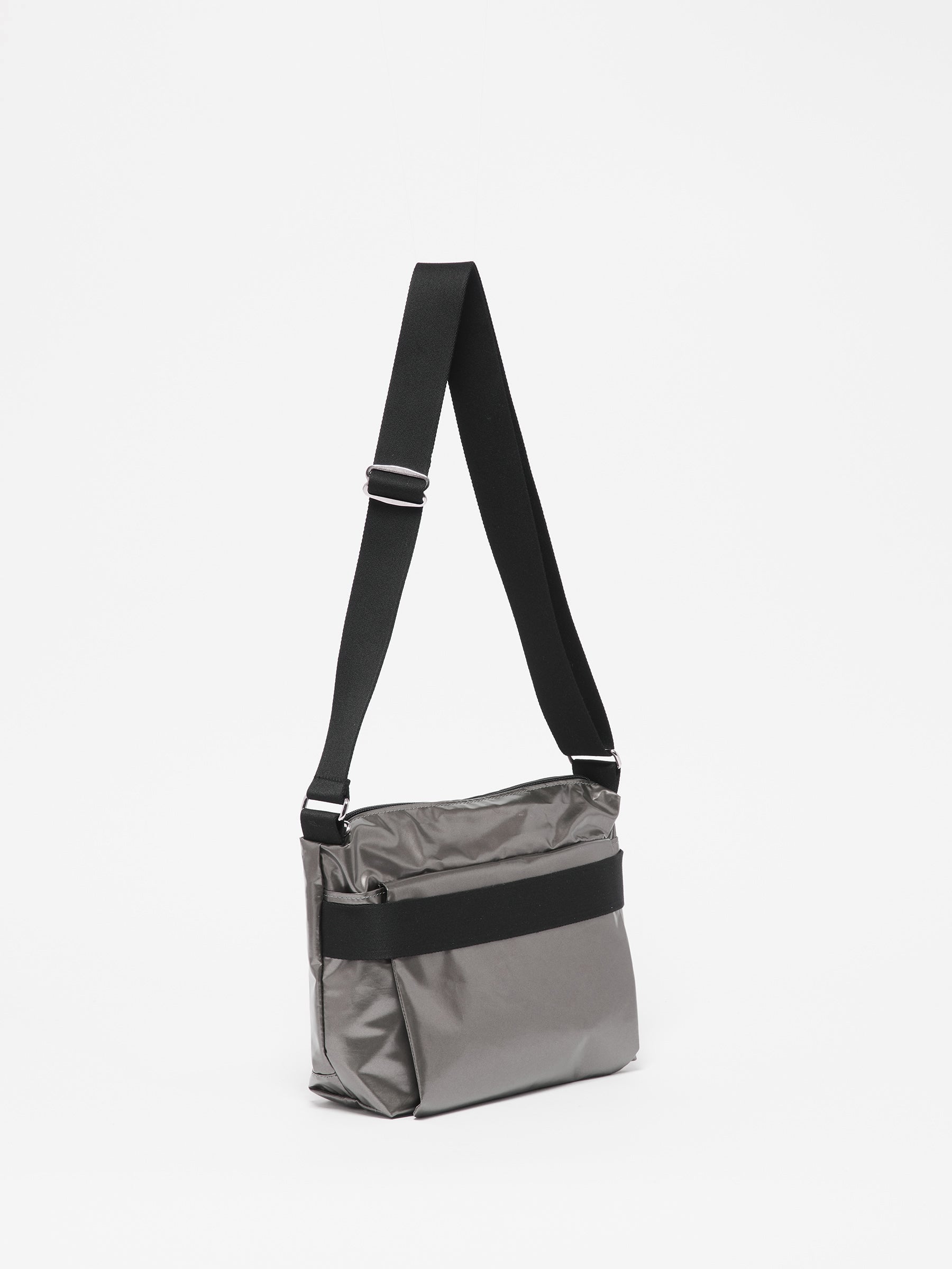 RIGA LIGHT SHOULDER BAG