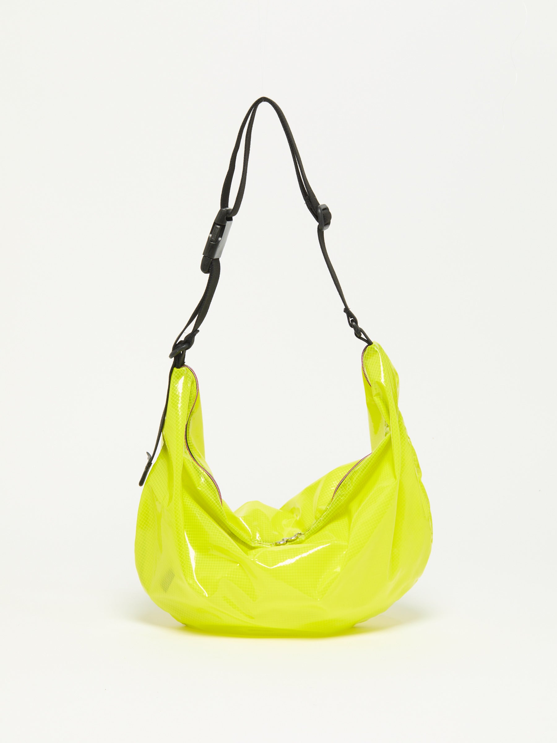LUNA X-LIGHT HALF-MOON BAG